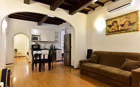 Elite Rome Apartments 3
